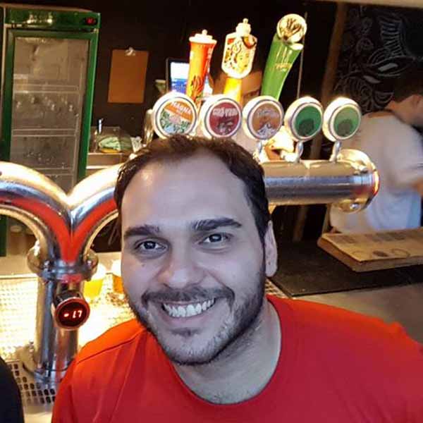 Gabriel Caldas comemora mais um aniversário.