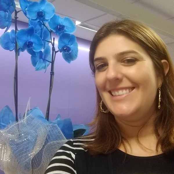 Cecilia Iarossi apaga velinhas