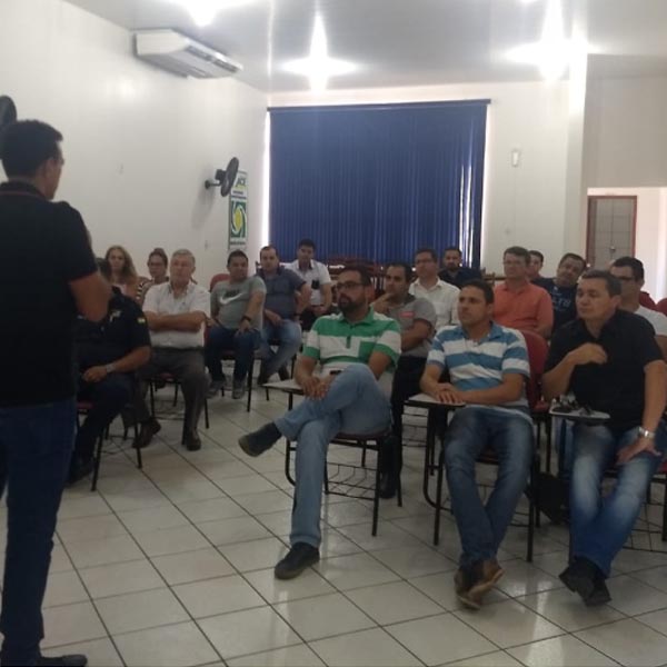 Estacionamento rotativo será implantado no centro de Paraguaçu