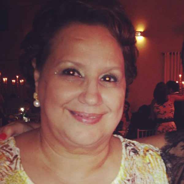 Flora Beatriz Gaio, apaga velinhas