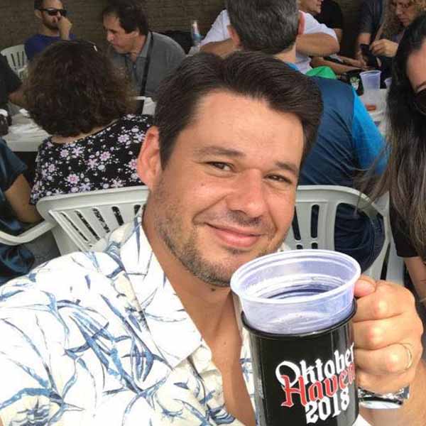 Bruno Bicas, recebe os parabéns pela chegada de seu aniversário