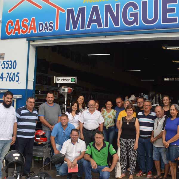 Casa das Mangueiras recebe o terço empresarial
