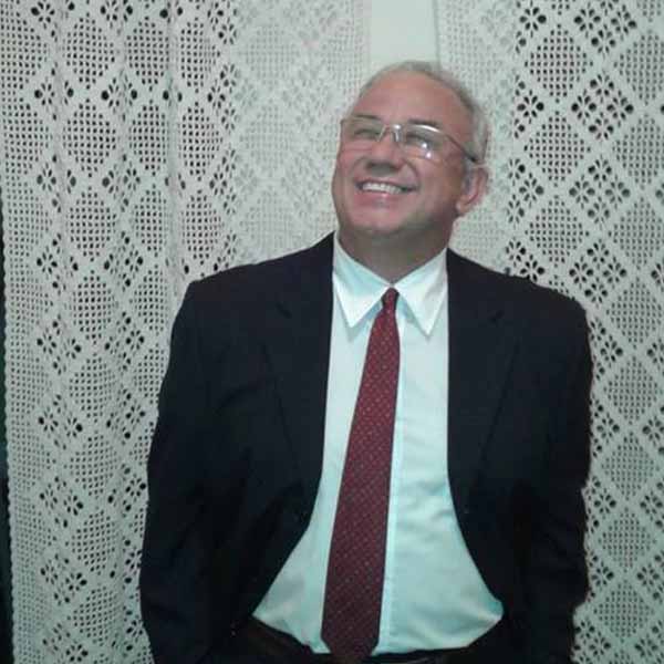 Sander Salum completa idade nova