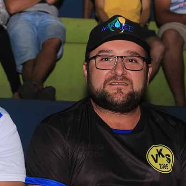 Manoel Azoia Neto comemora mais um aniversário.