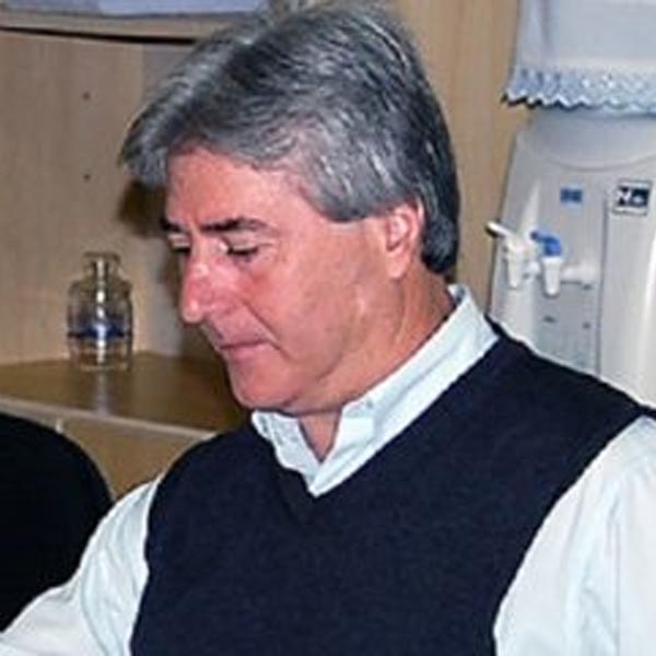 Ex-prefeito de Assis e secretários são condenados por esquema de compras sem licitação