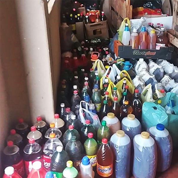 Última quarta-feira do mês é dia de troca de óleo de cozinha usado por óleo limpo