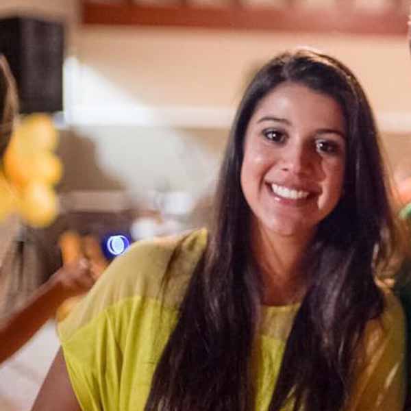 Natália Bordin comemora mais um aniversário.