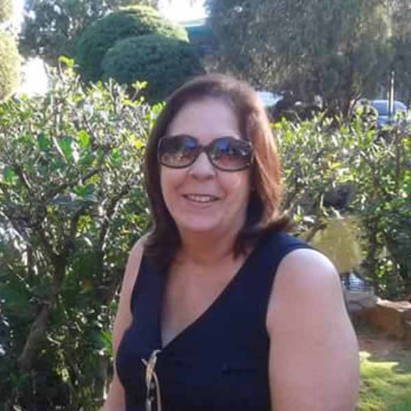 Gracia Pelegrini apaga velinhas