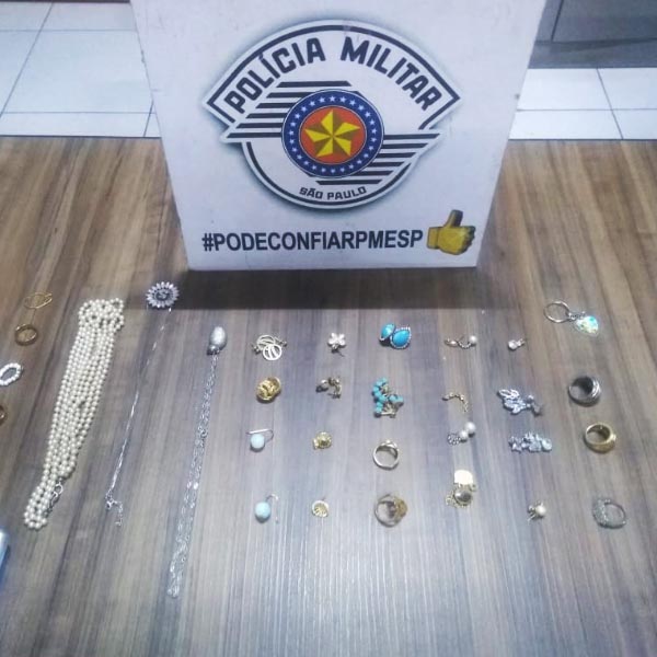 Homem furta jóias em chácara e se passa pelo irmão para os policiais, em Paraguaçu
