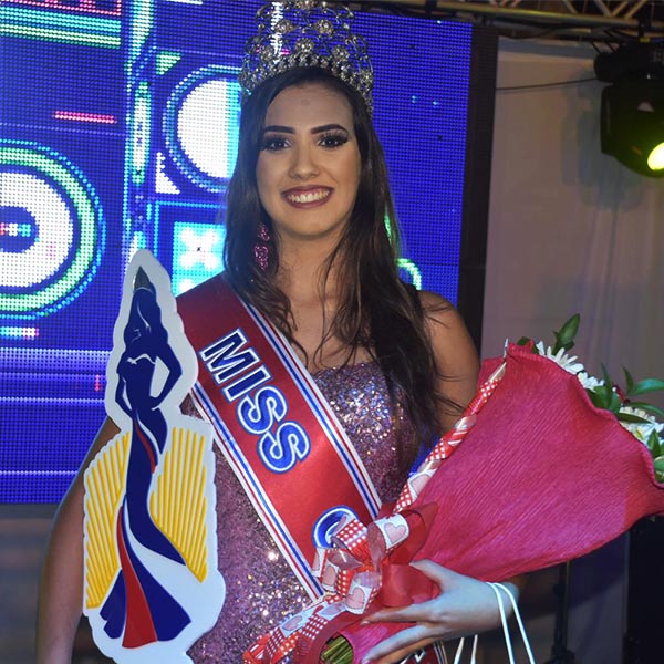 Concurso de beleza elege Anne Amim como Miss Quatá 2019