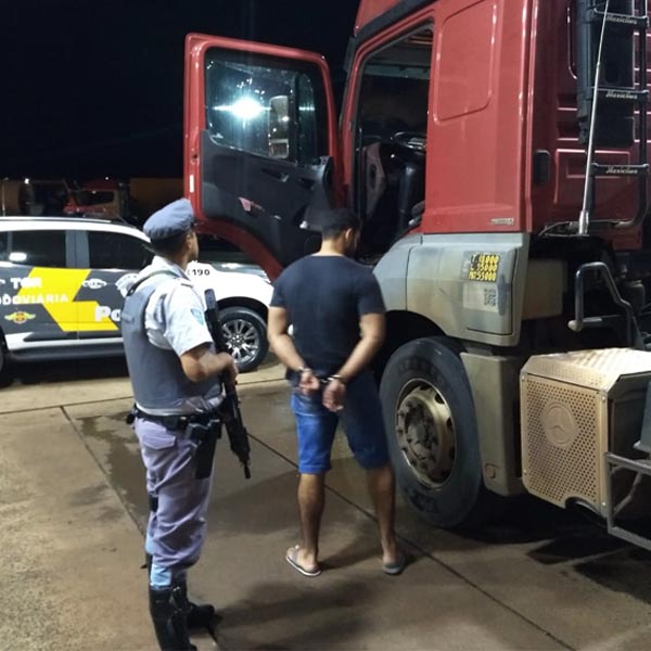 Caminhão desaparecido na grande São Paulo é localizado em Palmital