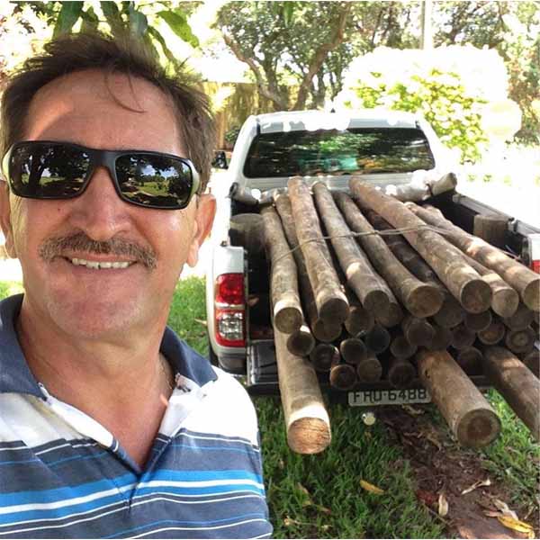 Osvaldo Barquilha recebe os parabéns pela chegada de seu aniversário