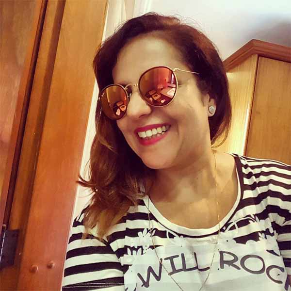 Rose Paião apaga velinhas nesta quinta feira