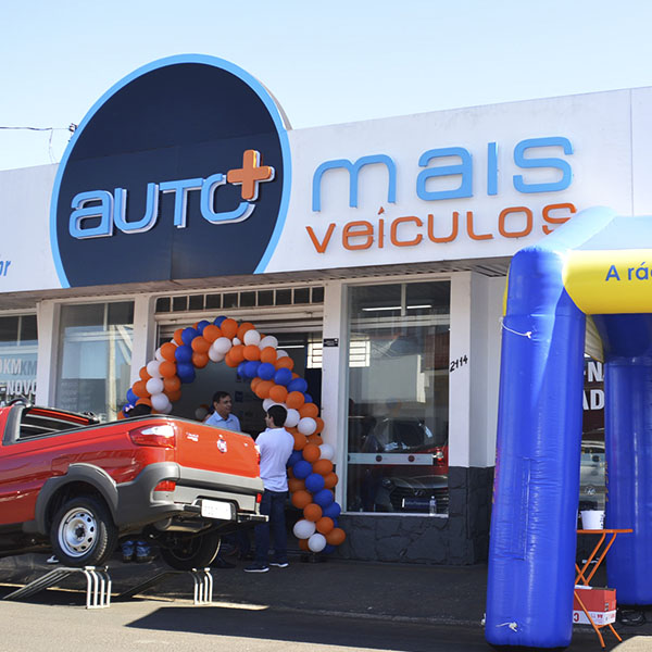 Automais Veículos completa dez anos de ótimos negócios em Paraguaçu Paulista