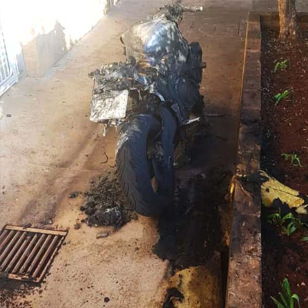 Taxista tem corpo queimado após atear fogo na moto do vizinho em Ourinhos