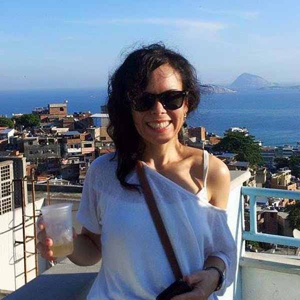 Cristiane Munhoz comemora mais um aniversário.
