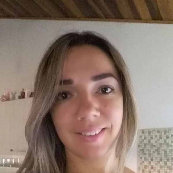 Maria Danielle comemora mais um aniversário.