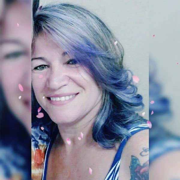 Rosiane de Castro comemora mais um aniversário.