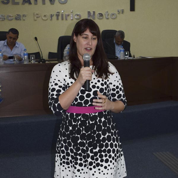 Câmara promove palestra com analista de comportamento sobre Autismo