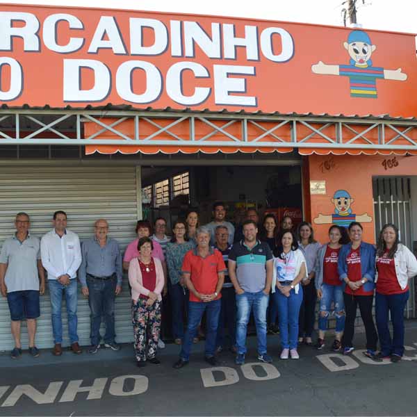 Mercadinho do Doce recebe o terço empresarial