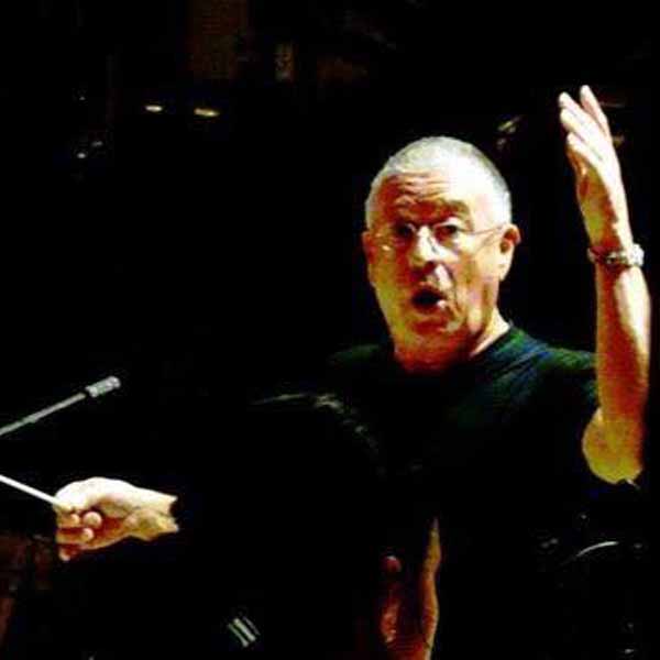 Cicero Siqueira apaga velinhas nesta sexta feira