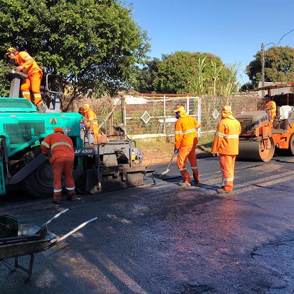 Recapeamento de ruas beneficia Barra Funda, Vila Nova e Murillo Macedo