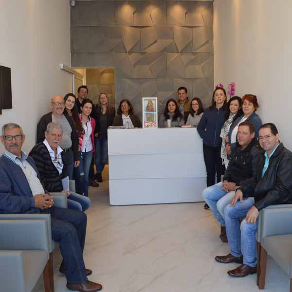 Bruna Cirurgiã Dentista recebe o terço empresarial