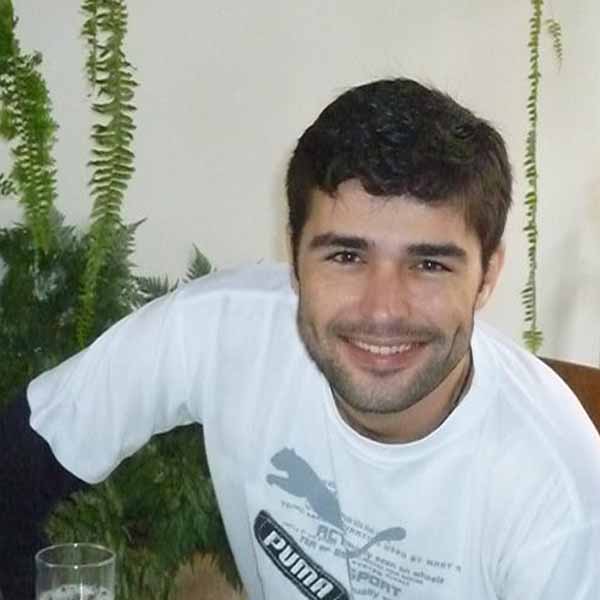 Thiago Francischetti completa idade nova