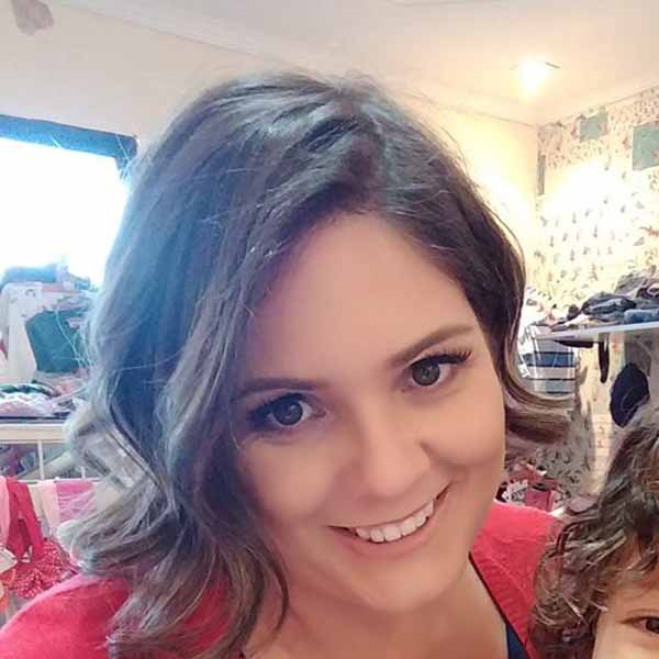 Juliana Alvim completa idade nova