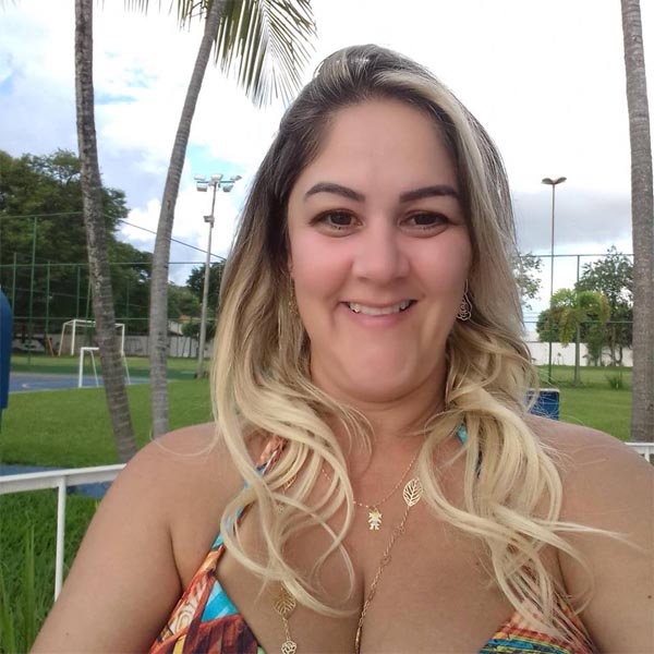 Heloisa Barbosa completa idade nova