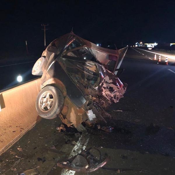 Acidente entre carros deixa quatro mortos em rodovia de Tarumã