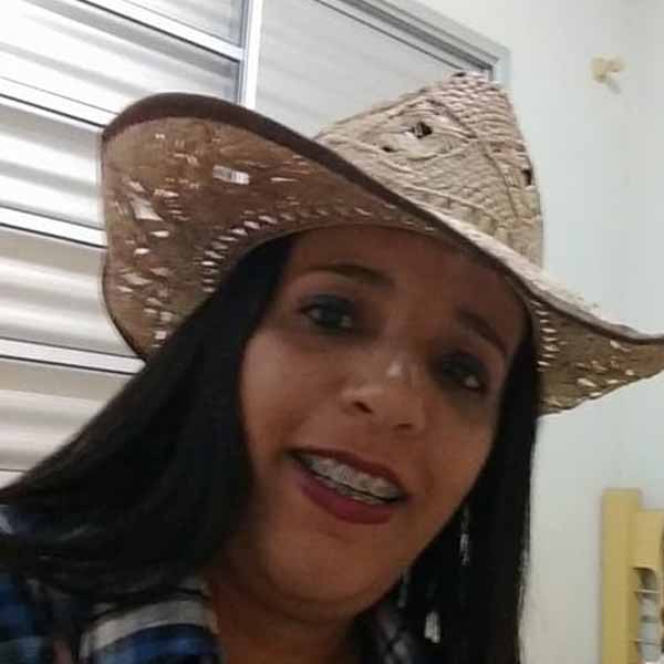 Rosalia Angelica comemora mais um aniversário.