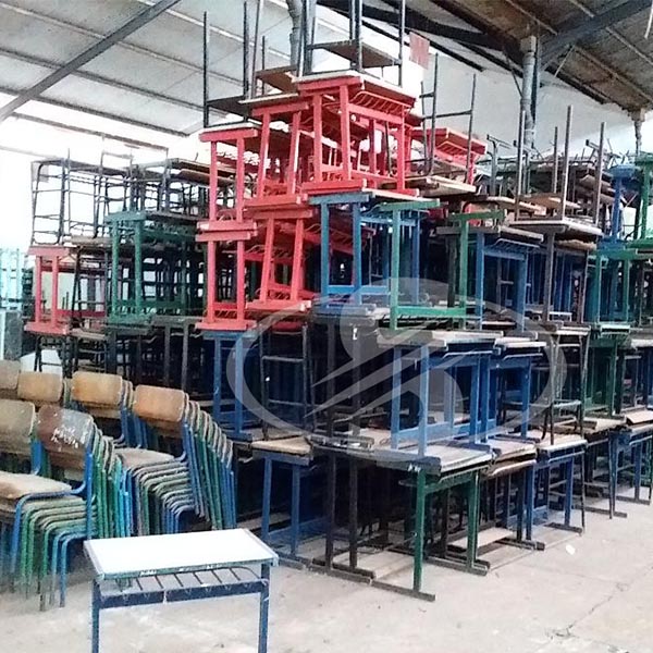 Prefeitura de Paraguaçu realiza leilão de veículos, utilitários e sucatas