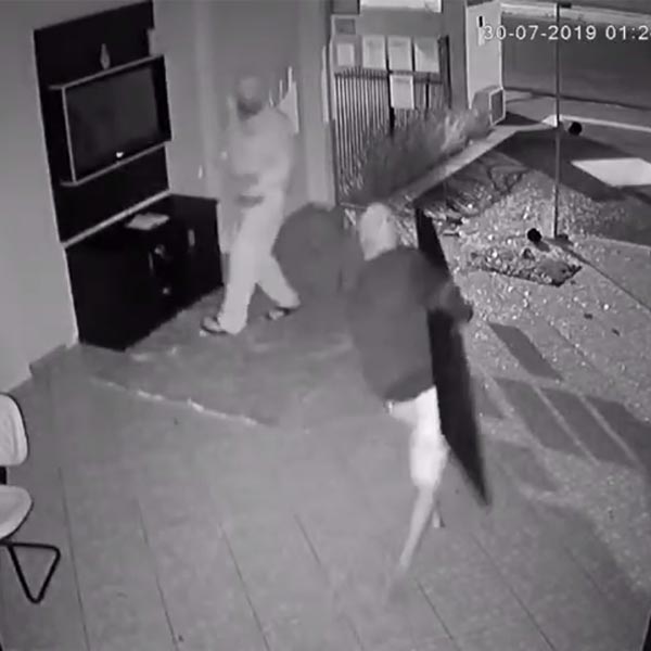Agência de turismo é furtada durante a madrugada em Paraguaçu Paulista; assista ao vídeo