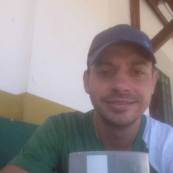 Adriano Castro comemora mais um aniversário.