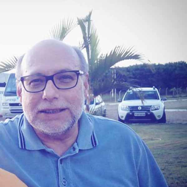 Paulo Mourão comemora mais um aniversário.