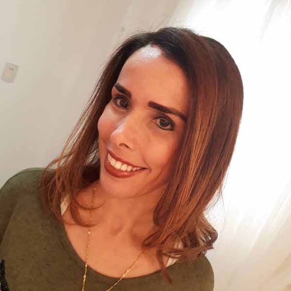 Andreza Ferreira completa idade nova