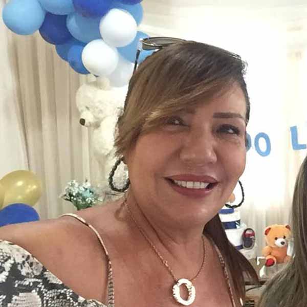 Angela Giannetta é a aniversariante do dia