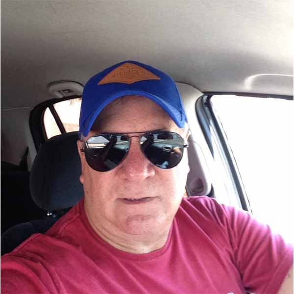 Eduardo Maróstica apaga velinhas neste domingo