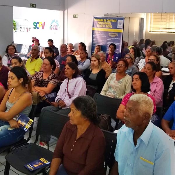 Programa de Controle Populacional de Cães e Gatos tem início pelo bairro Barra Funda