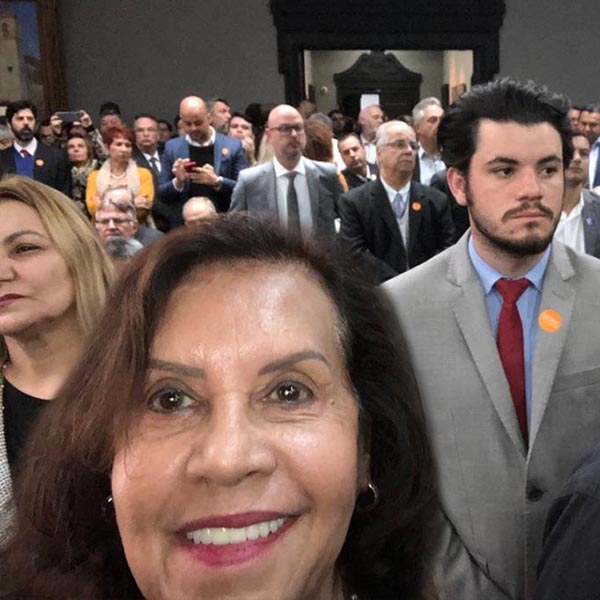Prefeita participa de assinatura de convênios, investimentos e crédito