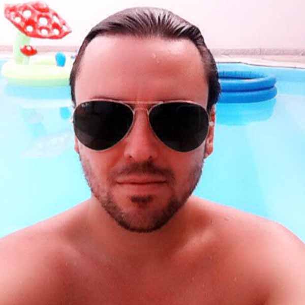 Eduardo Thimoteo apaga velinhas neste domingo
