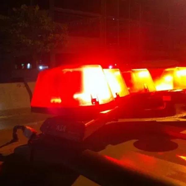 Homem morre e quatro ficam feridos em acidente na SP-294, em Marília