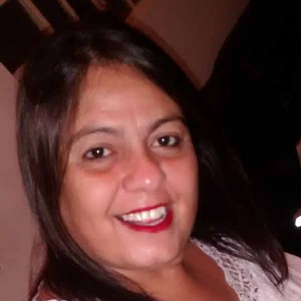 Vania Diniz apaga velinhas nesta terça