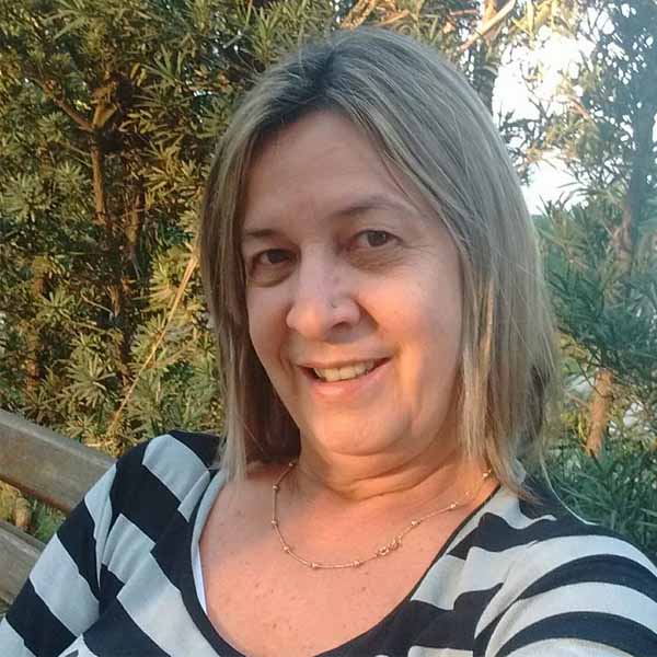 Rosana Cunha recebe os parabéns pelo seu aniversário