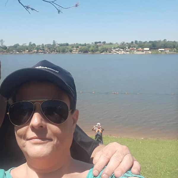Rita Farias recebe os parabéns pelo seu aniversário