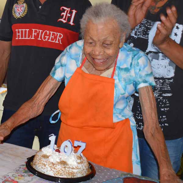 Dnª Faustina Maria das Virgens completa 107 anos de idade