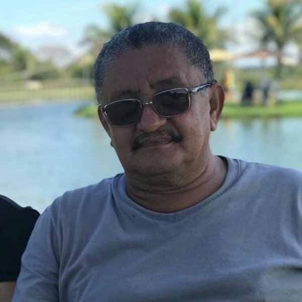José Carlos completa idade nova