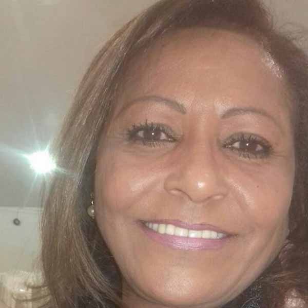 Luzinete Oliveira completa idade nova