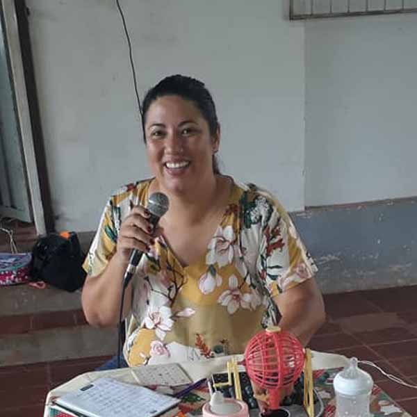 Renata Santos completa idade nova